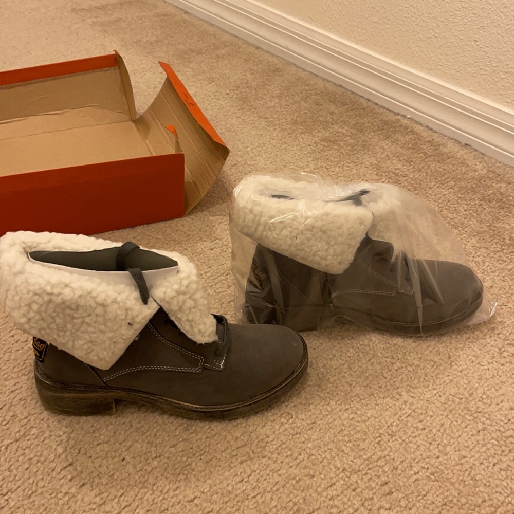 Rocket Dog - image 1